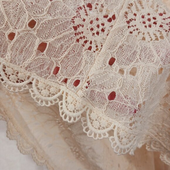 Altar'd State, Dress, Ivory Floral Lace A-line , Sleeveless, Small, Country, Fem - Picture 8 of 14